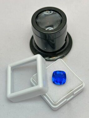 VIBRANT Neon Blue Cobalt Spinel